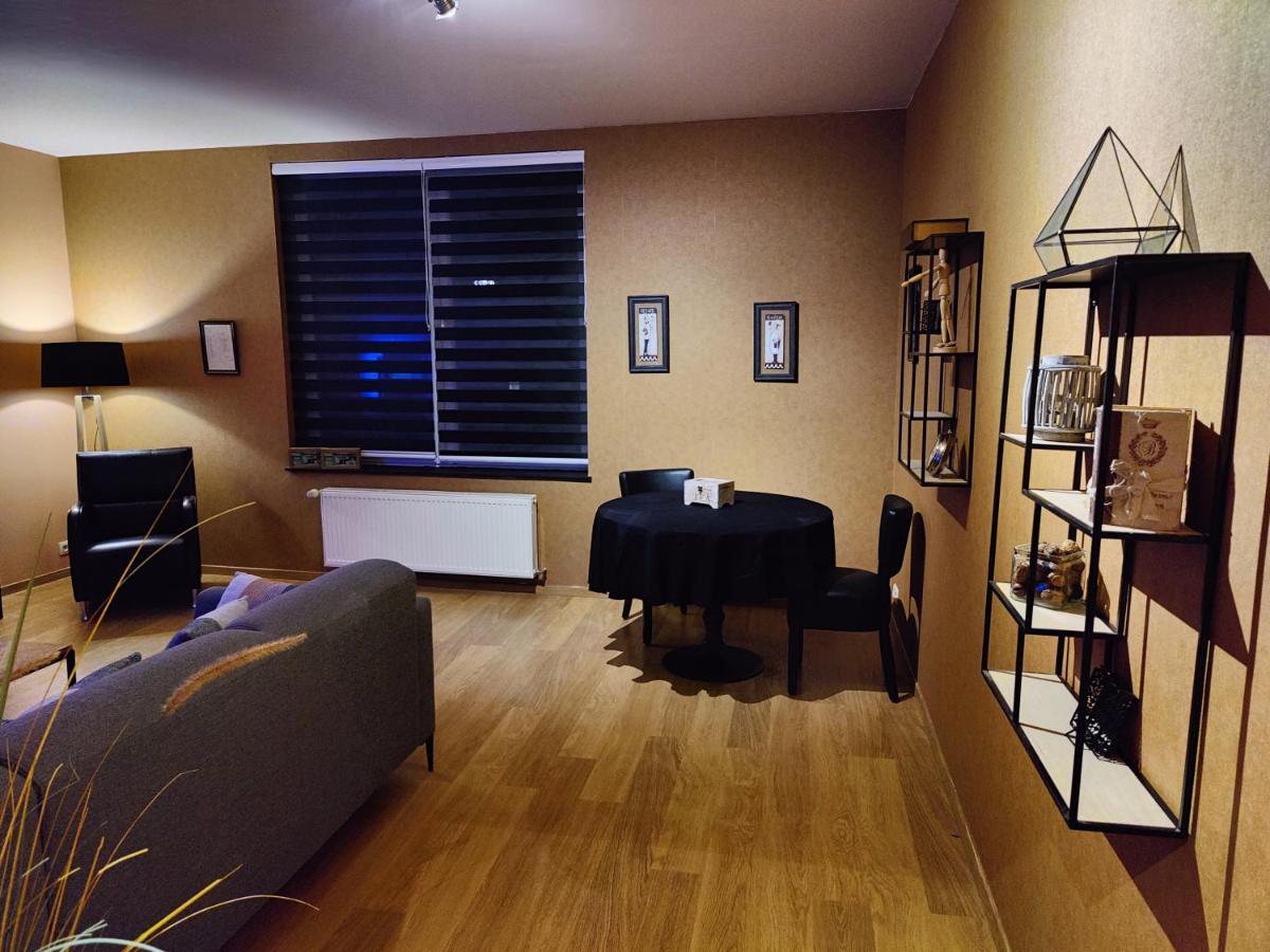 B&B Leopold & Appartementen Синт-Тройден Екстериор снимка