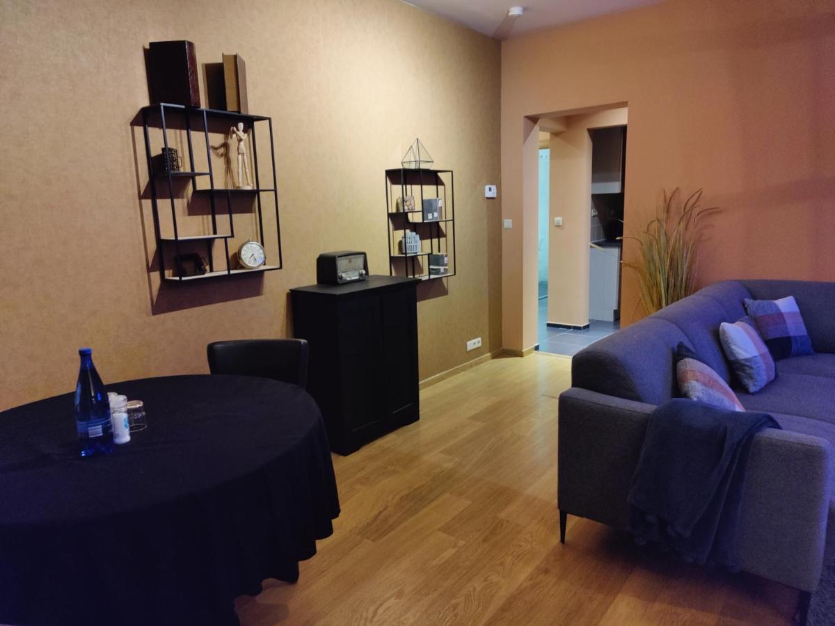 B&B Leopold & Appartementen Синт-Тройден Екстериор снимка